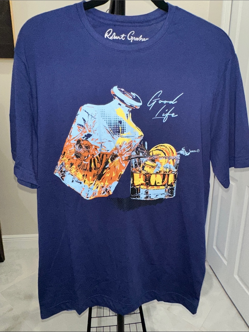 NWOT Robert Graham Navy Graphic 'Good Life' Short-Sleeve Tee